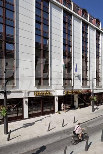 holiday in Erzsebet City Center