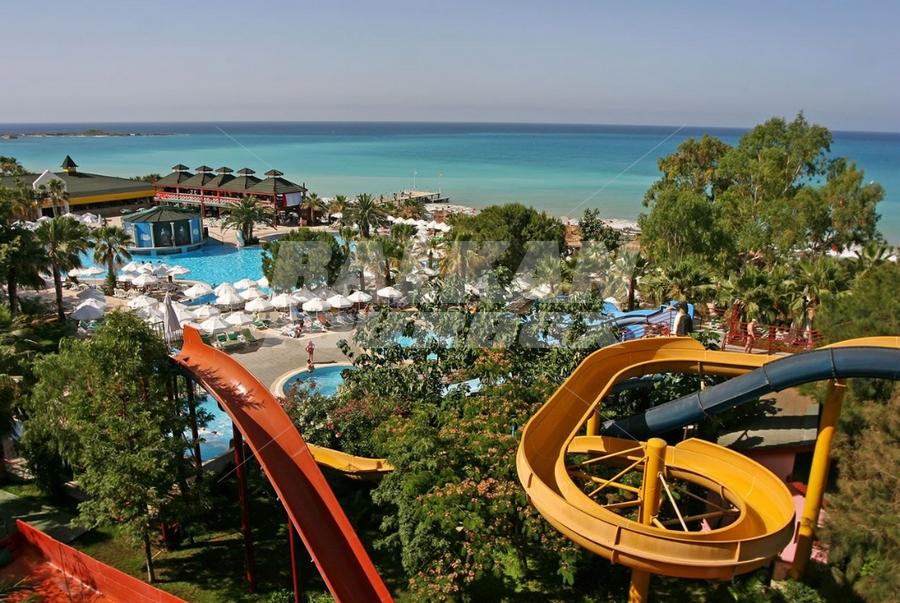 почивка в Delphin Botanik Hotel and Resort