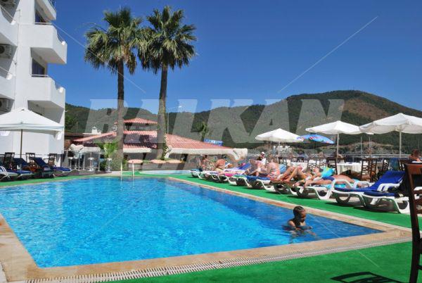 holiday in Marbas