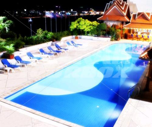 holiday in Eastin Bangkok