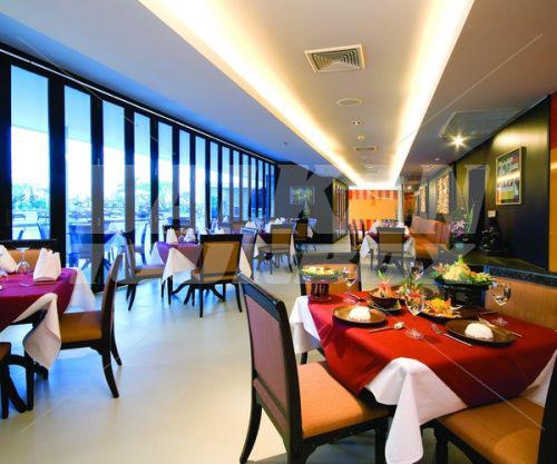 holiday in Eastin Bangkok