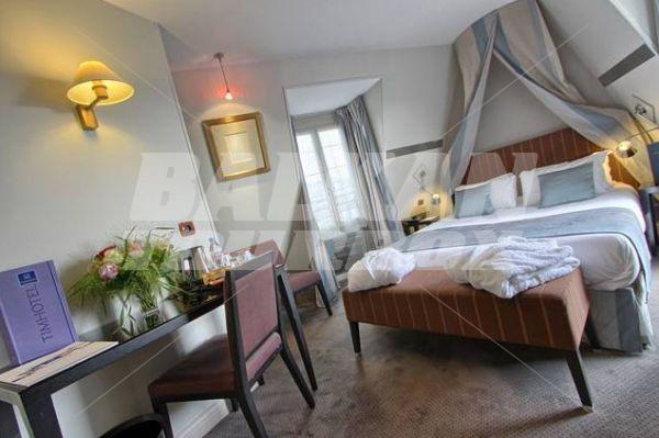 почивка в Timhotel Montmartre