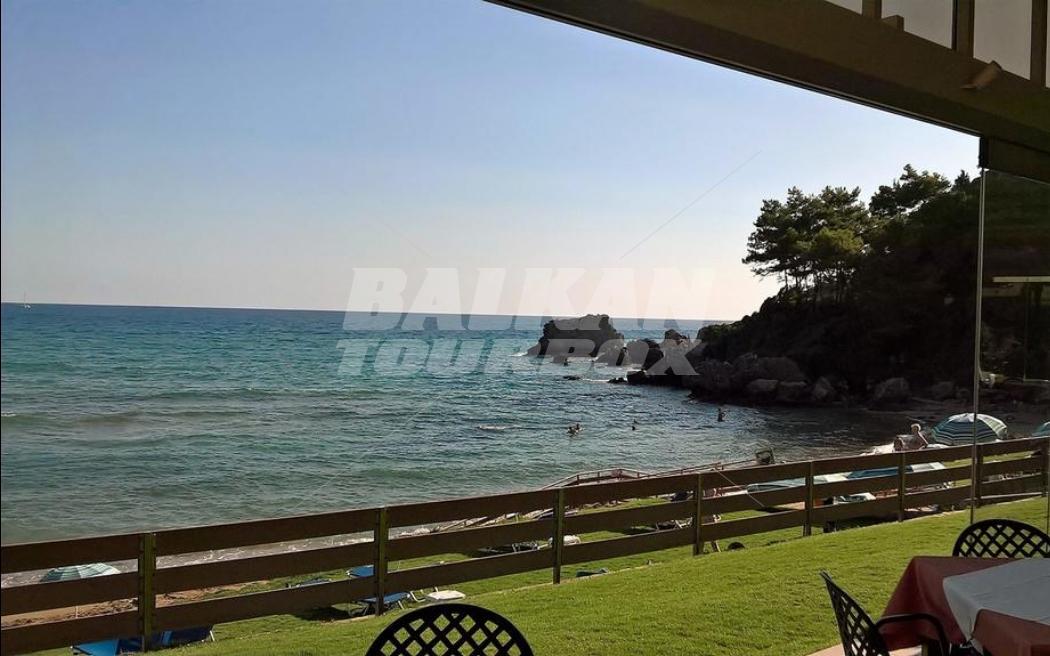 почивка в Glyfada Beach