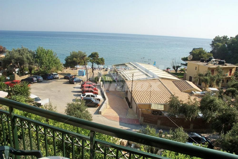 почивка в Glyfada Beach