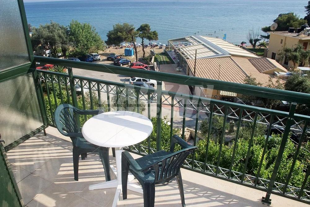 почивка в Glyfada Beach