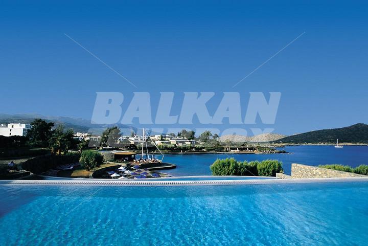 holiday in Elounda Bay Palace