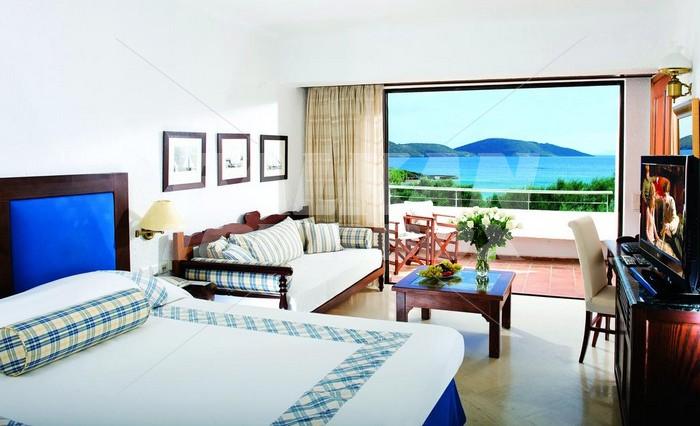 holiday in Elounda Bay Palace