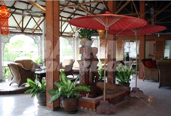 holiday in Thai Garden