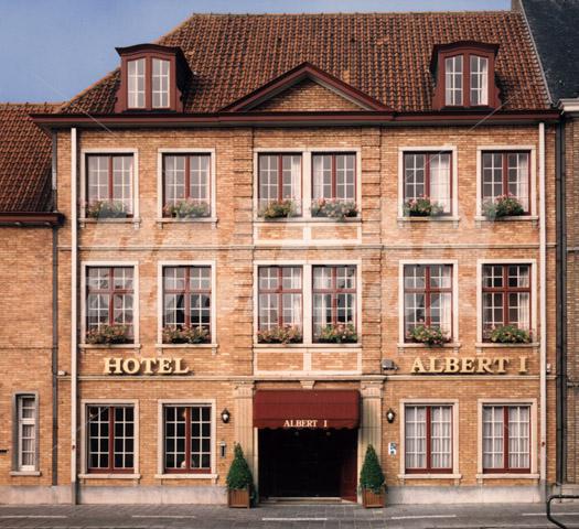 holiday in Albert 1