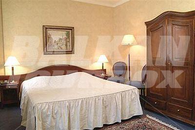 holiday in Albert 1