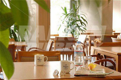 почивка в Holiday Inn Express Shin Kobe