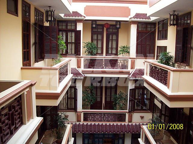 holiday in Nhi Nhi