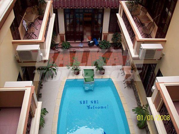holiday in Nhi Nhi