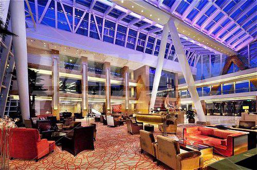 holiday in Crowne Plaza International Airport