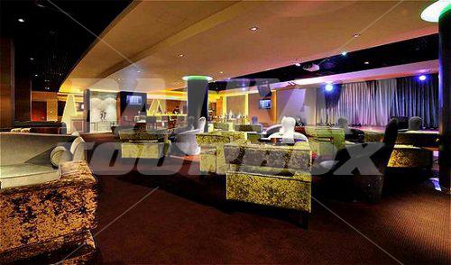 holiday in Crowne Plaza International Airport