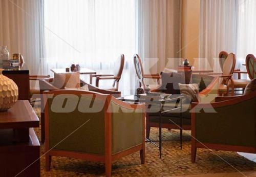 почивка в Kansas City Airport Marriott