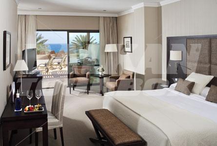 holiday in Nixe Palace