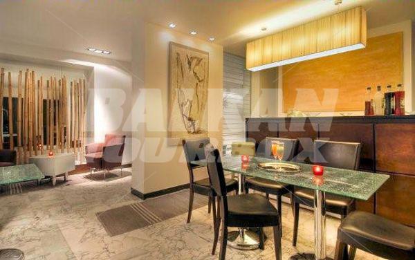 holiday in Faubourg 216 - 224