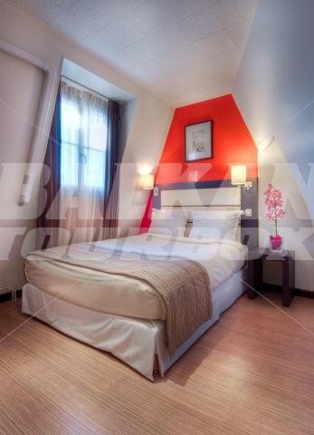 holiday in Faubourg 216 - 224