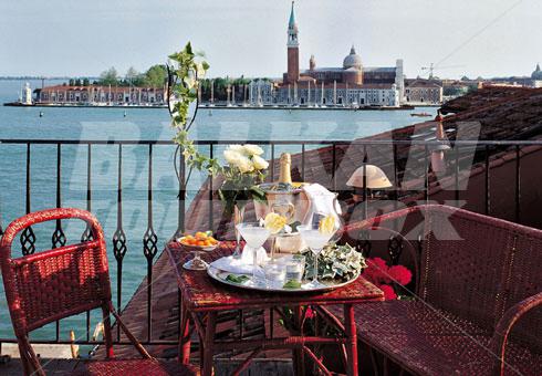 почивка в Metropole Junior Suite