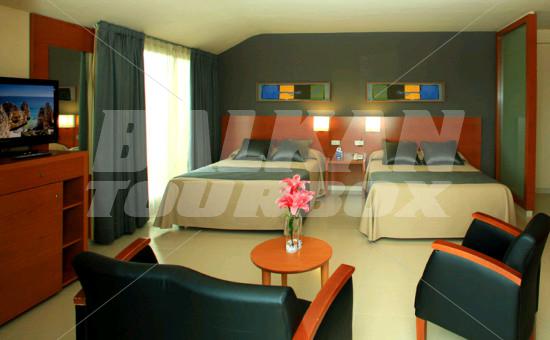 holiday in Aqua Onabrava