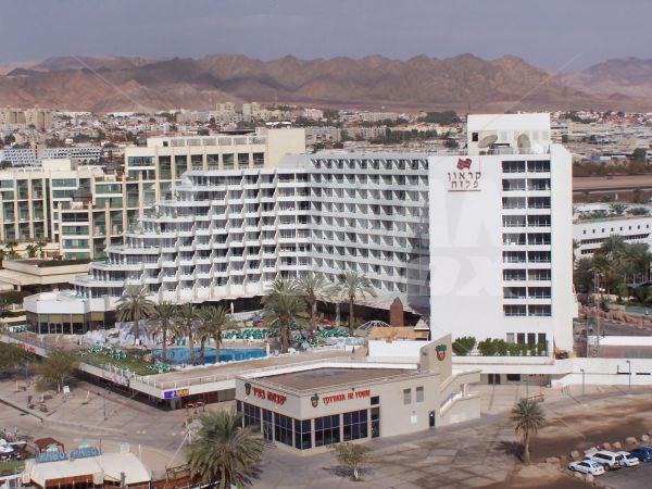 почивка в Isrotel Royal Beach