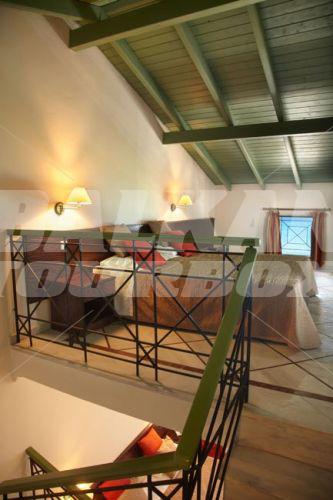 holiday in Samaina Inn
