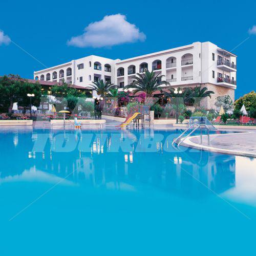 holiday in Chrissi Amoudia