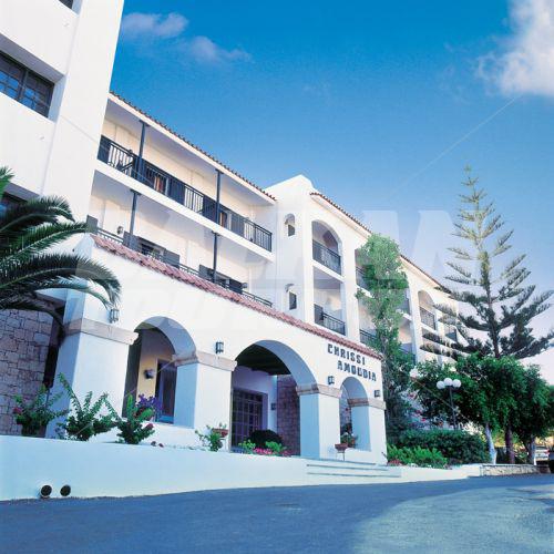 holiday in Chrissi Amoudia