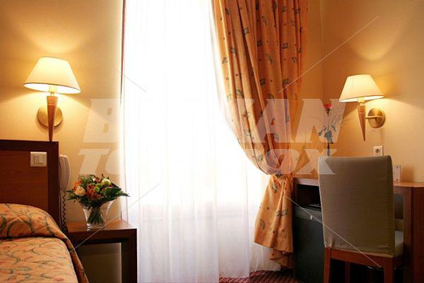 почивка в Pavillon Louvre Rivoli