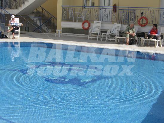 почивка в Stratos Hotel