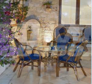 почивка в Stratos Hotel