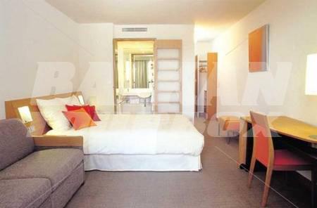 почивка в Novotel Edinburgh Centre