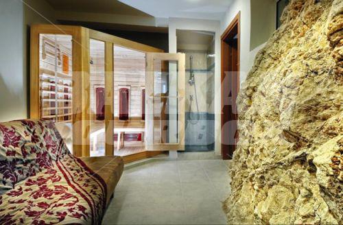 holiday in Mistral Mare