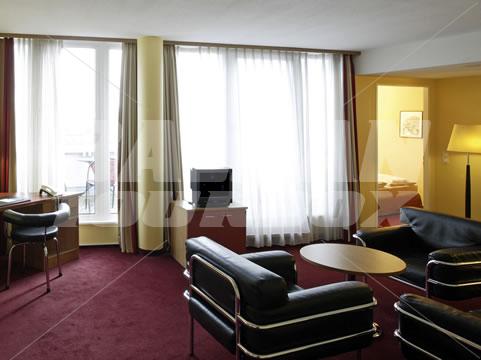 почивка в NH Hamburg City