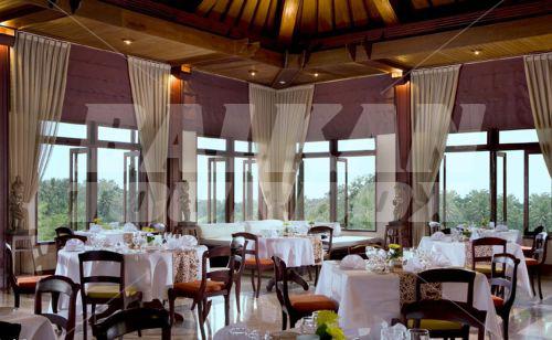 holiday in Kamandalu Resort and Spa