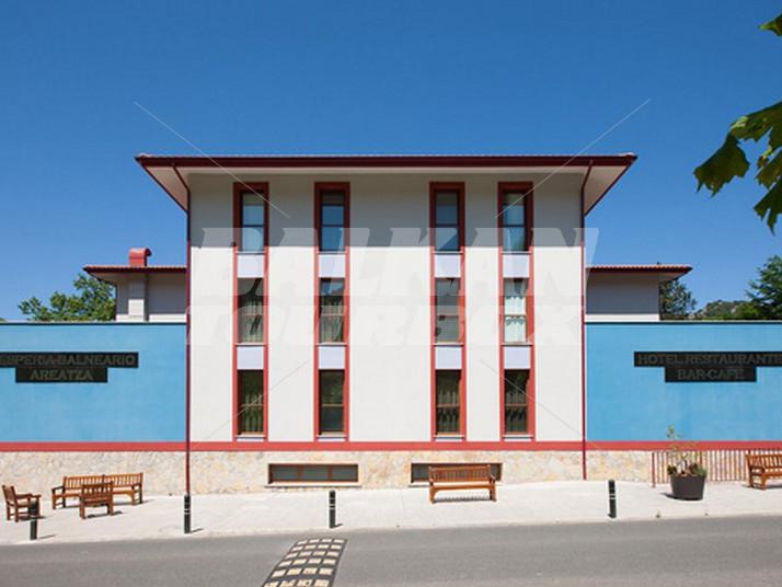 почивка в  NH Hesperia Areatza