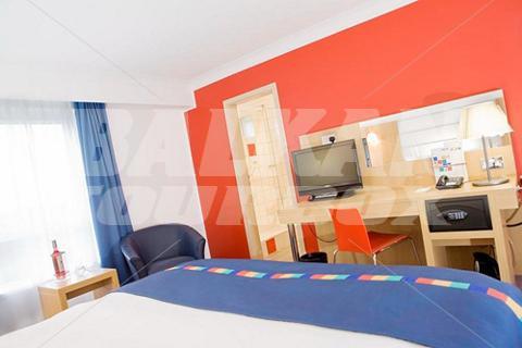 почивка в Park Inn Cardiff North