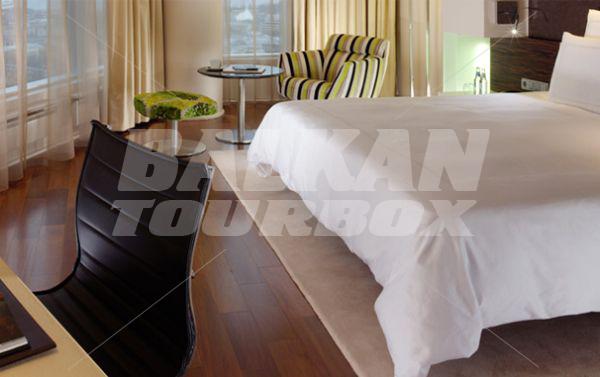 почивка в Swissotel Grand Efes Izmir