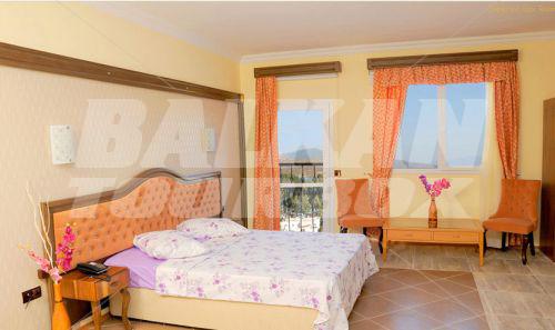почивка в Golden Beach