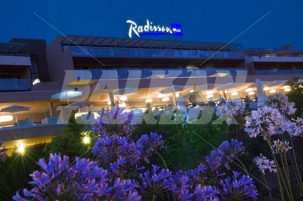 почивка в Radisson Blu Resort & Spa Ajaccio Bay