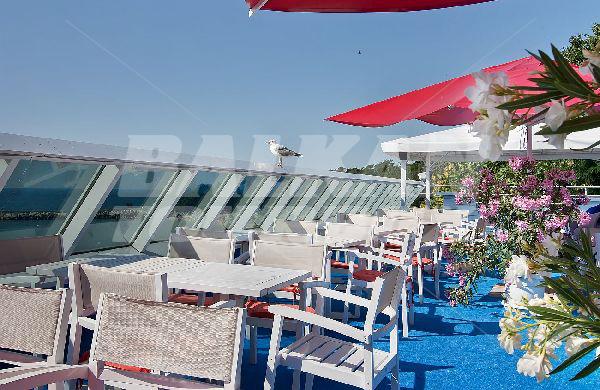 holiday in Roubin