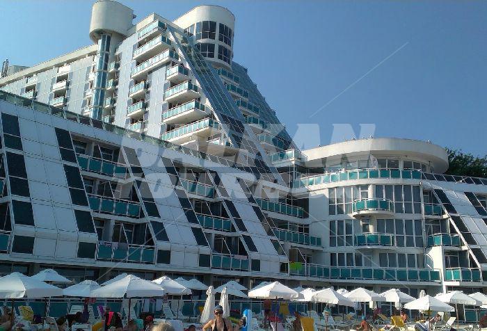 holiday in Roubin