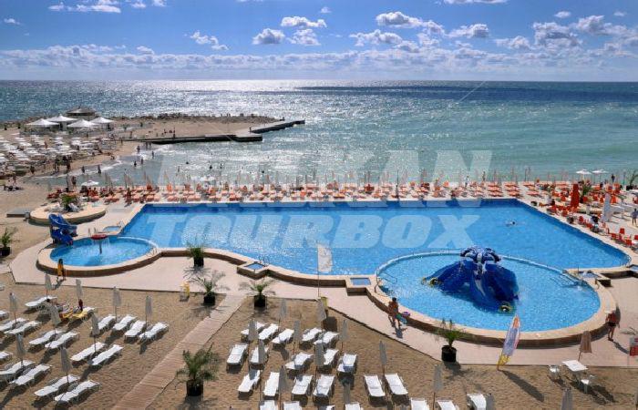 holiday in Roubin