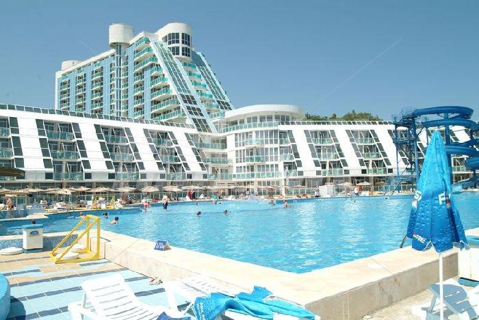 holiday in Roubin