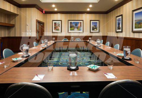 почивка в Residence Inn by Marriott Cincinnati Downtown