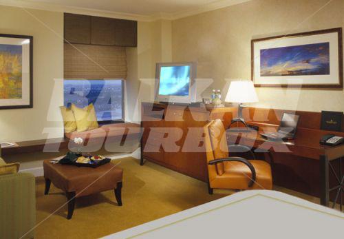 почивка в JW Marriott Houston