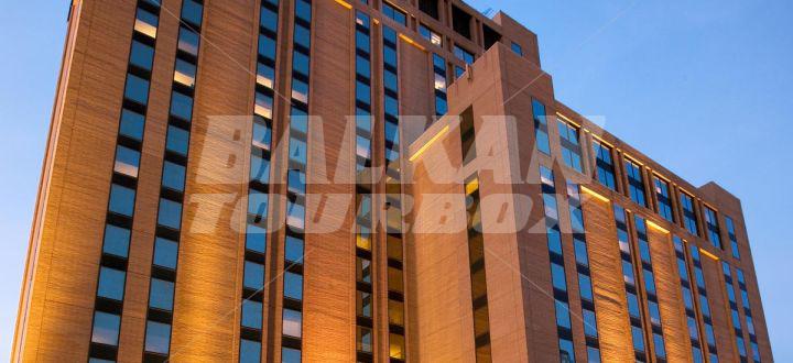 почивка в  JW Marriott Houston