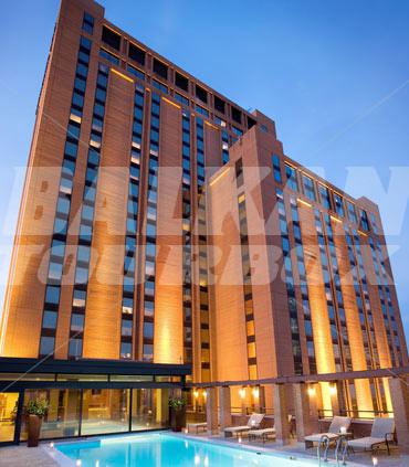 почивка в JW Marriott Houston