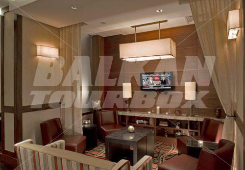 почивка в JW Marriott Houston
